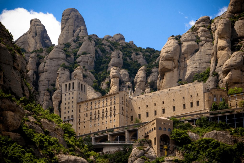 montserrat barcelona