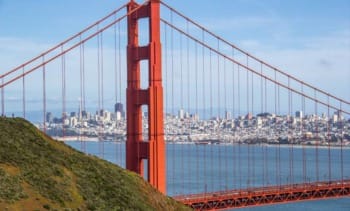 Golden Gate Bridge em San Francisco cartão-postal icônico da Califórnia com vista para a baía