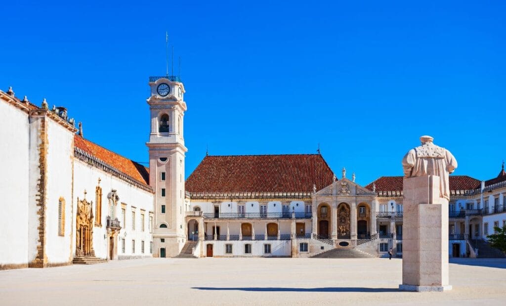 universidade de coimbra cursos